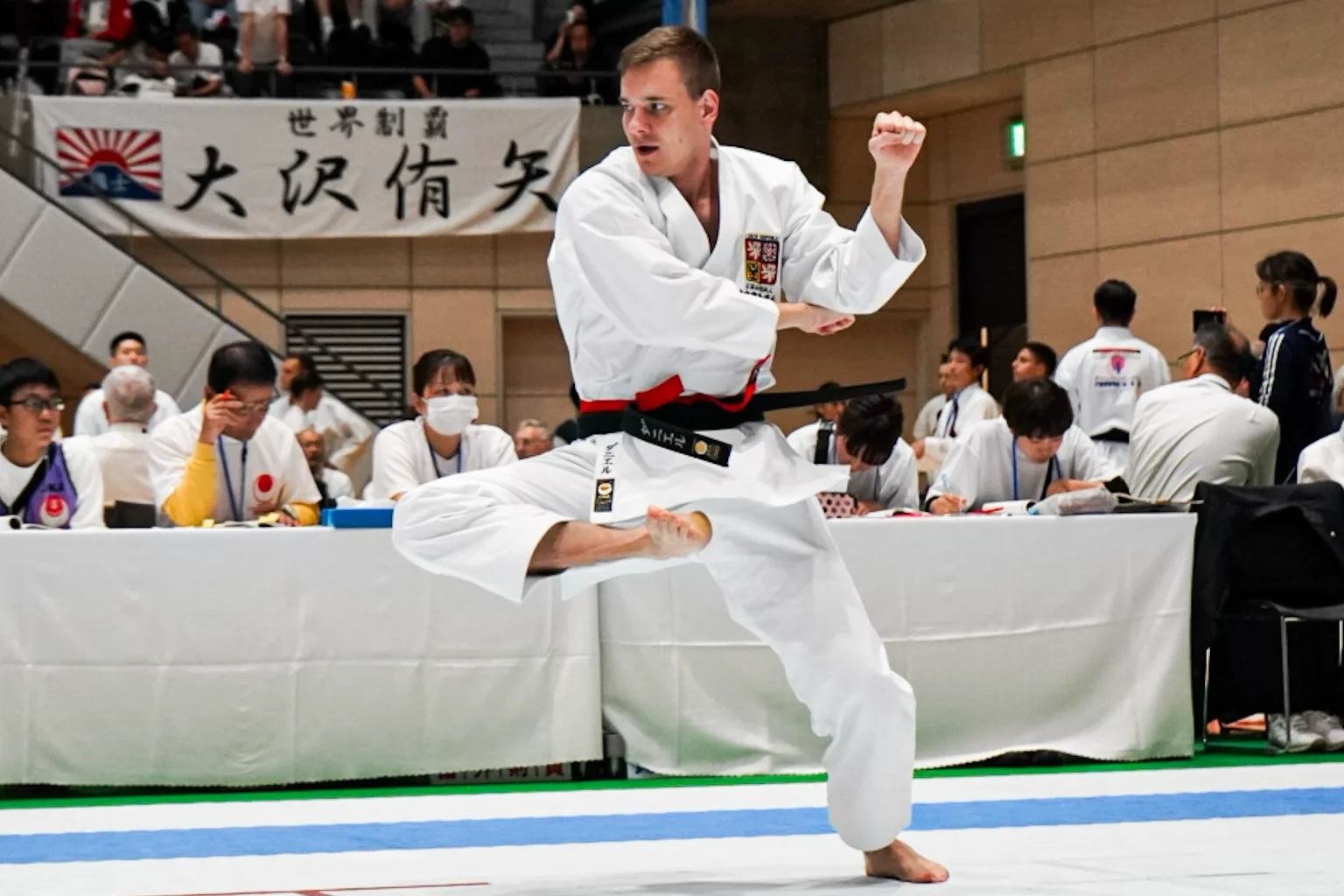 Oficiální akce JKA background